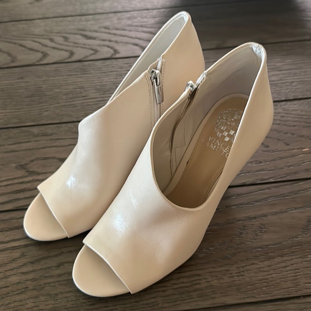 Vince Camuto Cream Peep-Toe Zip Ankle Booties